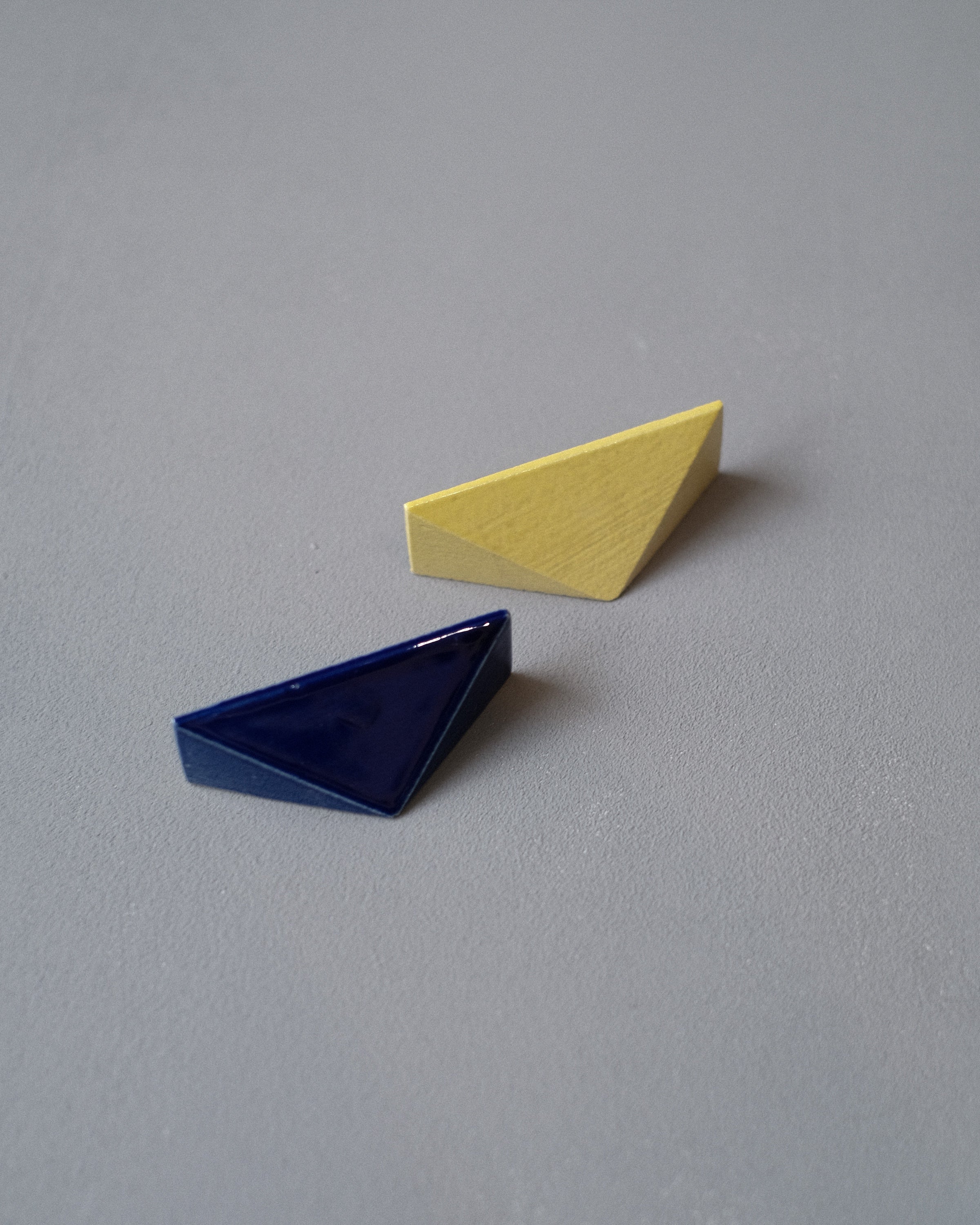 Limitiertes Hashi-Set mit handgefertigten Keramikhaltern by THE DORF x Jimu Kobayashi