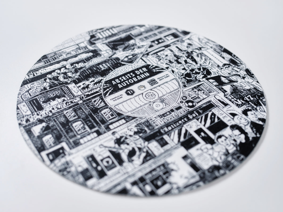 Slipmat Abseits der Autobahn by Brian Storm